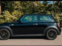 Gebraucht Mini ONE 75 PS (55 kW) 2013 Schwarz Kleinwagen