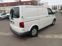 Gebraucht VW Transporter 110 PS (80 kW) 2021 Weiß Van