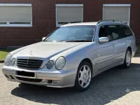 Gebraucht Mercedes E200 163 PS (119 kW) 2003 Silber Kombi