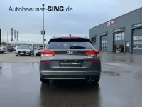 Neu Hyundai i30 N Line 140 PS (102 kW) 2025 Grau Kombi