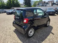 Gebraucht Smart ForTwo Coupé 60 kW (82 PS) 2022 Nachtschwarz Kleinwagen