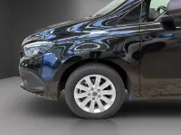 Gebraucht Mercedes Citan 113 Progressive 131 PS (96 kW) 2024 Loparitschwarz (metallic) Van / Kleinbus