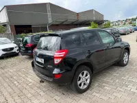 Gebraucht Toyota RAV4 Life 158 PS (116 kW) 2011 Schwarz SUV