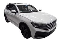 Gebraucht VW Touareg 286 PS (210 kW) 2025 Oryxweiß perlmutteffekt SUV