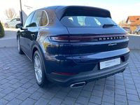 Second-hand Porsche Cayenne 470 CP (345 kW) 2024 Albastru SUV
