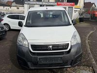 Gebraucht Peugeot Partner Premium 75 PS (55 kW) 2019 Weiß Van / Kleinbus