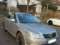 Gebraucht Skoda Octavia 106 PS (77 kW) 2011 Silber Kombi