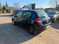 Gebraucht Renault Clio III 75 PS (55 kW) 2012 Schwarz Limousine