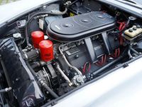 Gebraucht Ferrari 330 300 PS (220 kW) 1967 Silber Coupé