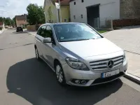 Gebraucht Mercedes B200 156 PS (114 kW) 2012 Silber Kleinwagen