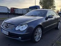 Gebraucht Mercedes CLK320 218 PS (160 kW) 2003 Blau Coupé