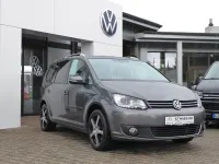 Gebraucht VW Touran Comfortline 140 PS (102 kW) 2015 Grau Van / Kleinbus