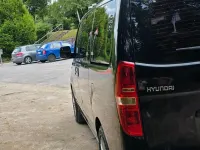 Gebraucht Hyundai H-1 170 PS (125 kW) 2011 Schwarz Van / Kleinbus
