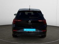 Gebraucht VW Polo Style 110 PS (80 kW) 2022 Deep black perleffekt Limousine