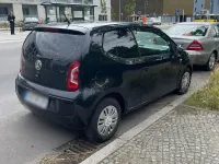 Gebraucht VW up! 75 PS (55 kW) 2011 Schwarz Kleinwagen