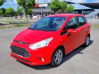 Używany Ford B-MAX SYNC Edition 101 KM (74 kW) 2015 Czerwony Minivan