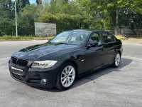 Gebraucht BMW 318 Basis 143 PS (105 kW) 2010 Schwarz Limousine