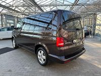 Gebraucht VW T5 Comfortline 179 PS (131 kW) 2012 Dark wood perleffekt Van