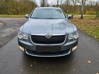 Gebraucht Skoda Superb 160 PS (117 kW) 2012 Grau Kombi