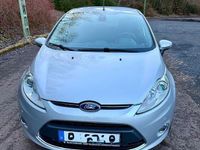 Gebraucht Ford Fiesta Titanium 97 PS (71 kW) 2012 Kleinwagen