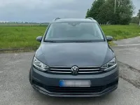 Używany VW Touran Active 122 KM (89 kW) 2022 Szary Minivan