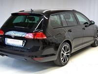 Gebraucht VW Golf VII LOUNGE 150 PS (110 kW) 2016 Schwarz metallic Kombi