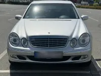 Gebraucht Mercedes E270 173 PS (127 kW) 2003 Grau Limousine