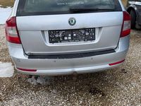 Gebraucht Skoda Octavia Ambition 105 PS (77 kW) 2013 Silber Kombi