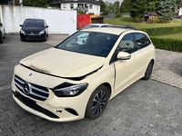 Gebraucht Mercedes B180 85 PS (62 kW) 2022 Andere Van / Kleinbus