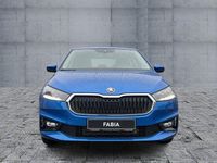 Neu Skoda Fabia Essence 95 PS (69 kW) 2025 Blau Limousine