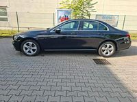 Gebraucht Mercedes E200 184 PS (135 kW) 2018 Schwarz Limousine