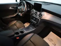 Gebraucht Mercedes CLA200 156 PS (114 kW) 2018 Kosmosschwarz Coupé