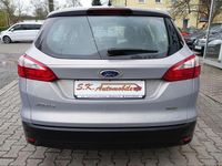 Usata Ford Focus 125 CV (91 kW) 2014 Grigio Station wagon