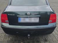 Gebraucht VW Passat Basis 110 PS (80 kW) 1998 Grün Limousine