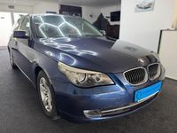 Gebraucht BMW 525 197 PS (144 kW) 2007 Blau Kombi