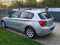 Second-hand BMW 118 170 CP (125 kW) 2012 Argintiu Hatchback