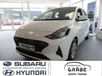 Gebraucht Hyundai i10 Select 63 PS (46 kW) 2024 Atlas white Kleinwagen