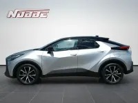 Neu Toyota C-HR Team 140 PS (102 kW) 2025 Shimmering silver metallic/schwa SUV