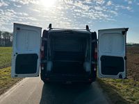 Gebraucht Renault Trafic 109 PS (80 kW) 2016 Weiß Van / Kleinbus