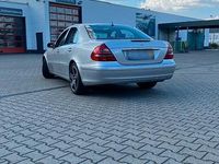 Gebraucht Mercedes E320 204 PS (150 kW) 2004 Silber Limousine