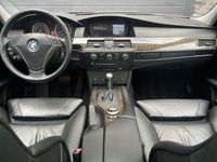 Gebraucht BMW 545 333 PS (244 kW) 2004 Grau Kombi