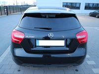 Gebraucht Mercedes A200 156 PS (114 kW) 2013 Schwarz Kleinwagen