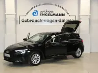 Gebraucht Audi A3 Basis 116 PS (85 kW) 2023 Schwarz Limousine