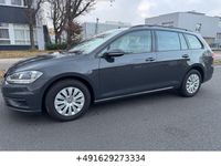 Gebraucht VW Golf VII 116 PS (85 kW) 2019 Grau Kombi