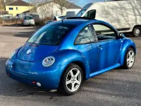 Usata VW Beetle 170 CV (125 kW) 2001 Blu Utilitaria