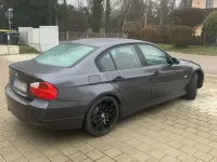 Gebraucht BMW 320 150 PS (110 kW) 2005 Grau Limousine