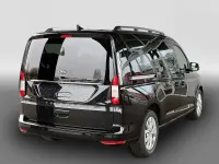 Neu Ford Tourneo Titanium 116 PS (85 kW) 2026 Schwarz Van / Kleinbus