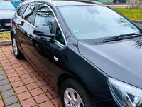 Gebraucht Opel Astra 110 PS (80 kW) 2015 Schwarz Kombi