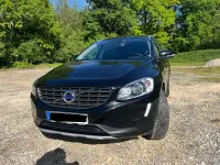 Używany Volvo XC60 Summum 190 KM (139 kW) 2017 Czarny SUV
