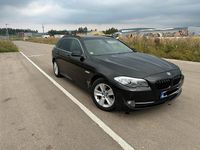 Gebraucht BMW 525 204 PS (150 kW) 2011 Schwarz Kombi